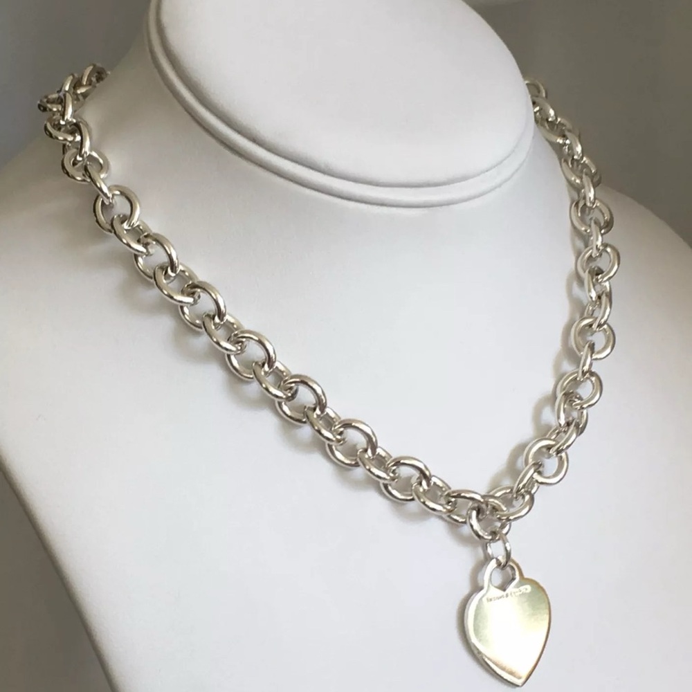 18” Authentic Tiffany & Co Sterling Silver Engravable Heart Tag Necklace